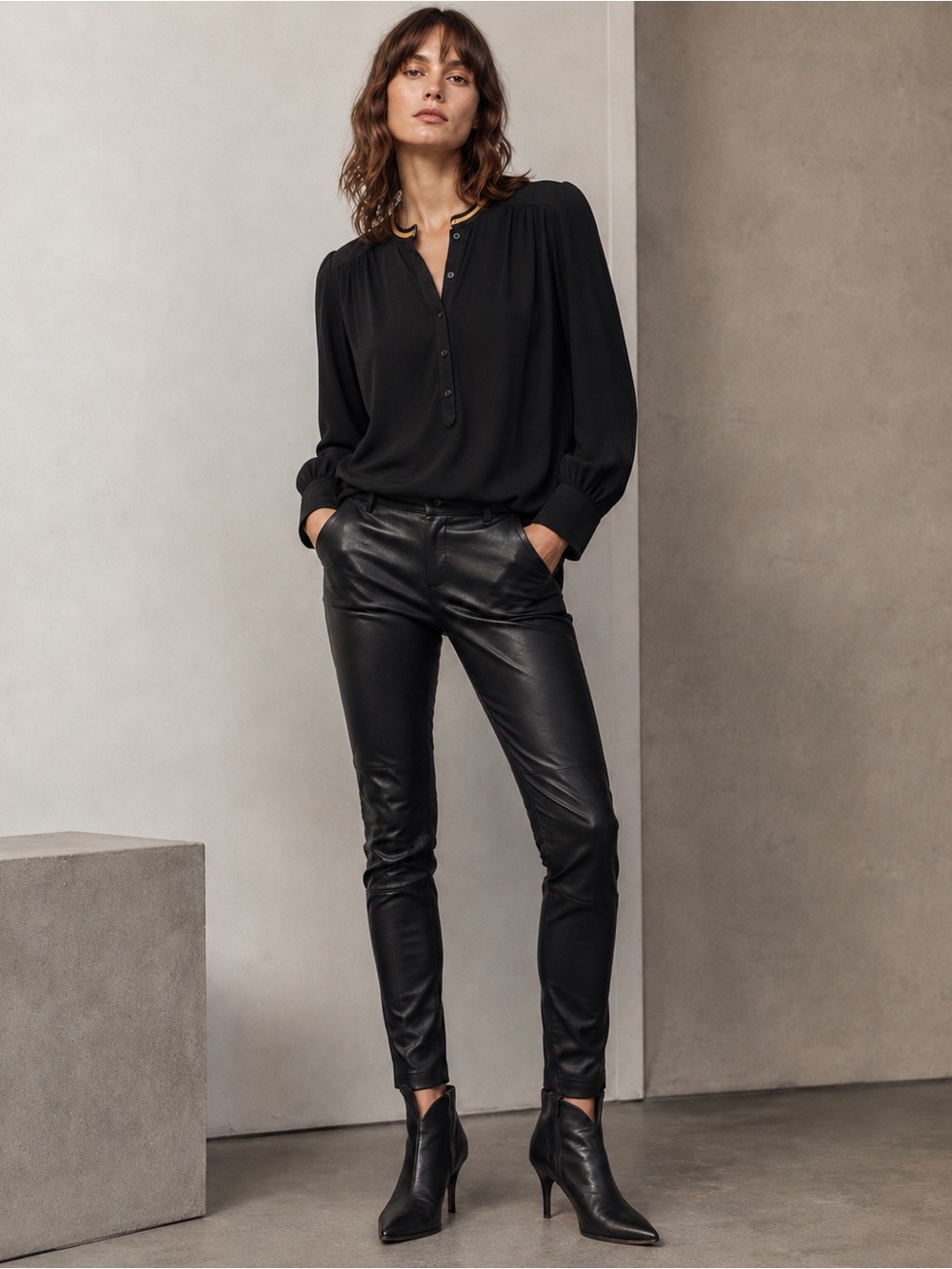 Zadig & Voltaire Tinon Black Gold Trim Blouse Size Med Parisian Rock Chic - Picture 13 of 13
